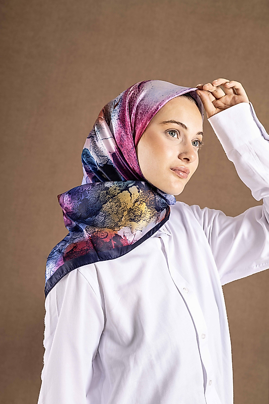 Modern Desenli Dijital Kristal Eşarp