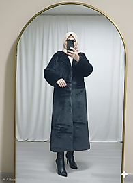 Kadın Siyah Uzun Kürk Kaban