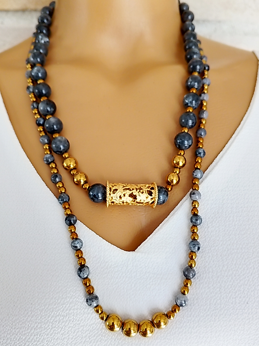 LABRODORİT TAŞI ÜÇLÜ KOLYE