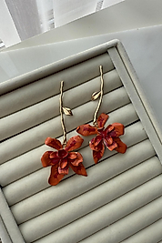 ÇELİK ÇİÇEKLİ KÜPE