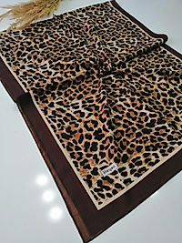 LEOPAR DESENLİ ŞAL