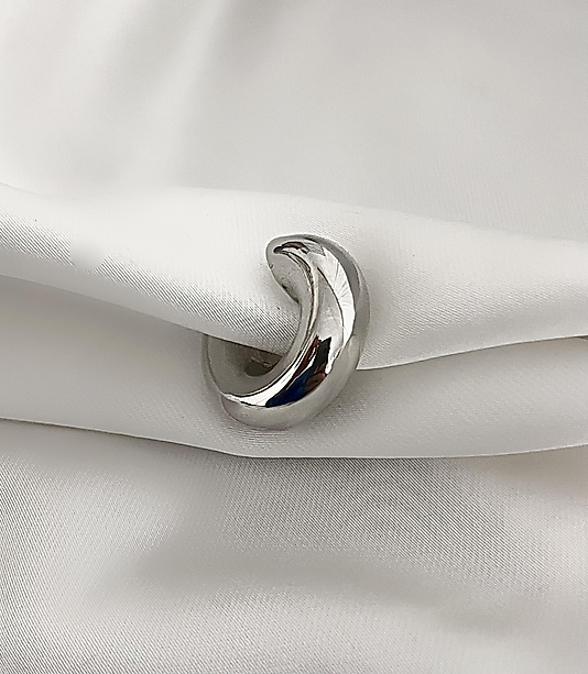 Silver Orta Boy Kalın Halka Ear Cuff