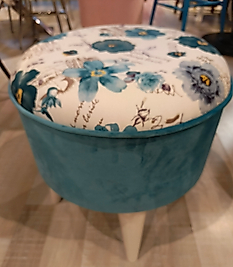 MERCAN MOBİLYA VE AKSESUAR, PUF,RENKLİ ,EKOSE DESENLI,DEKORATİF,PLASTİK AYAK,45CM/40 CM
