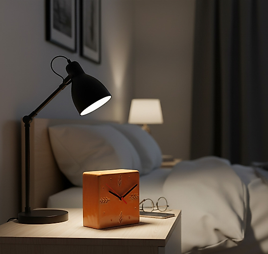 Turuncu Masa Saati MS015