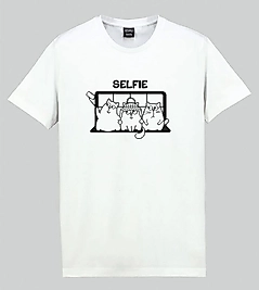 SELFİ BASKILI TİŞÖRT