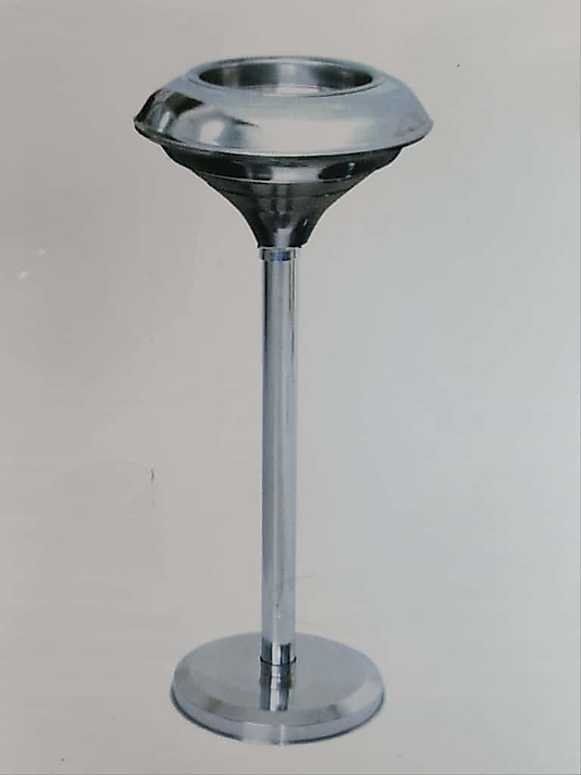 Paslanmaz Ayaklı Küllük ( KDV DAHİL )