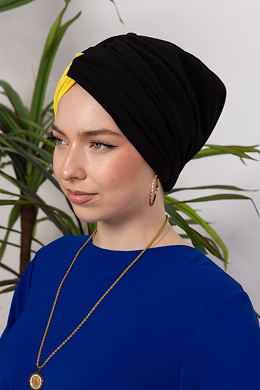 Önü Dügümlü Dolgulu Bone Siyah Yandan Sari