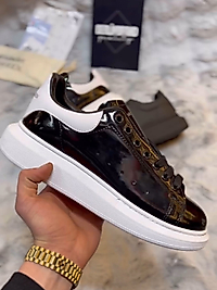 ALEXANDER MCQUEEN