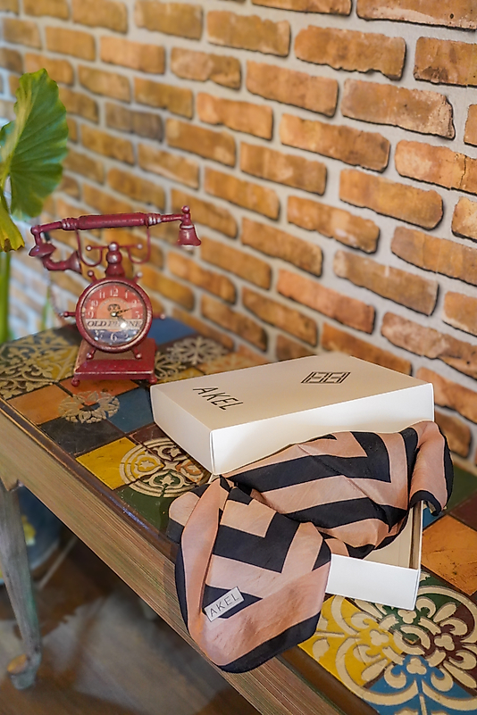 Spring Eşarp Yeni Desen Üçgen Desen