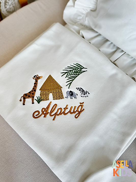 Yenidoğan Set - Bebeğinizin İsmi ve Safari Nakış + Yaka Detay