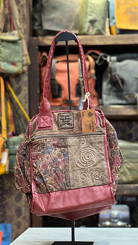 Old Cotton Kaliteli Organik Vintage Büyük Desenli Kadın Omuz Çantası Sancarlos bag 8145 XL