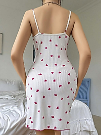 Kadın Beyaz Kırmızı Kalp Desenli Yandan Dantel Detaylı Askılı Elbise 5070