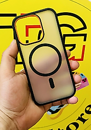 İphone 16 Pro Magsafe Filtre Detaylı Siyah Telefon Kılıfı
