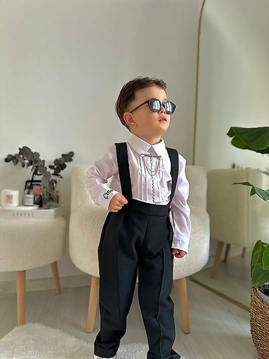 Erkek Çocuk Siyah Salopet Takım - Yaka İğnesi Dahil