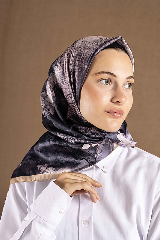 Modern Desenli Dijital Kristal Eşarp