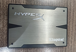 Kingston HyperX 3K SH103S3 SATA 3.0 2.5" 120 GB SSD