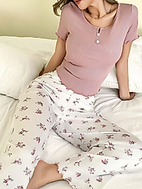 Kadın Çiçekli Desen Yumuşak Pamuklu Uzun Pijama Takımı 5131