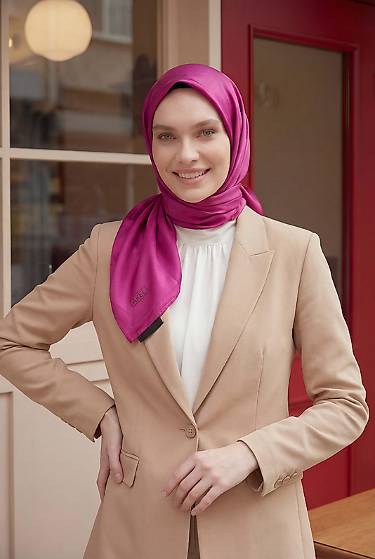 Düz Kristal Kumaş Eşarp - Kaymaz, Şık, Tok Duran | Günlük & Abiye Uyumlu