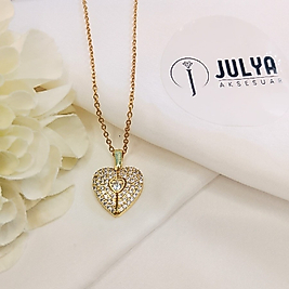 ÇELİK GOLD KARARMAZ PASLANMAZ ZİRKON TAŞLI KALPLİ 45+5 CM KOLYE