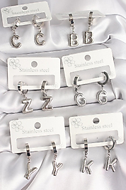 Çelik Gümüş Renk 24'Lü Harf Model Kadın Küpe