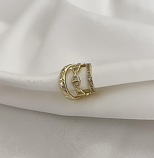 Gold Taşlı Ear Cuff