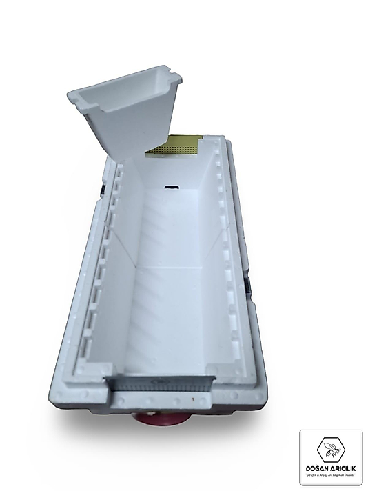 Çift Bölmeli Strafor Ana Arı Kutusu (Çıtasız - DGN-127)
