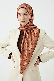 Spring Eşarp Tarihi Çiçek Desen