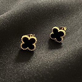 Siyah Mineli Cleef Model Gold Çelik Küpe