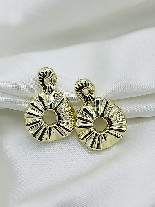 Sallantılı Xuping Küpe