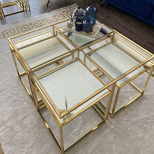 PARLAK GOLD KARE 4+1 PİZZA ORTA SEHPA ÜST ŞEFAF CAM ALT KLASİK AYNA