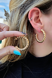 Xuping Vip Seri Burgu Model Gold-Gümüş Renk Çelik Halka Küpe (3,5 cm)
