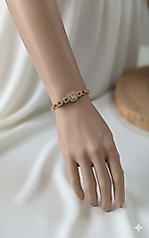 XUPB03 MODEL BİLEKLİK