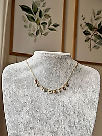 Gold Rengi Renkli Taş Zincir Kolye