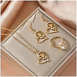 SET GÜNLÜK GİYİM & İŞ YERİ GÜL VE KALP ZİNCİRLİ KOLYE & YÜZÜK & KÜPE SETİ