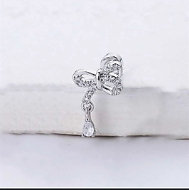 SARKIK TAŞLI FİYONK MODEL ZİRKON TRAGUS PEARCING KIKIRDAK KÜPE ÇELİK