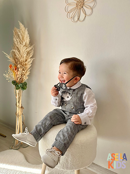 Erkek Çocuk Gri Ekoseli Yelekli Takım