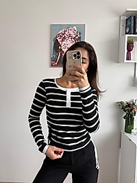 çizgili yandan büzgülü bluz