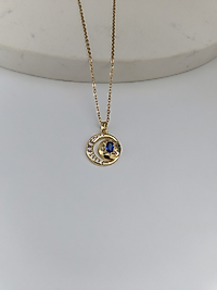 K097 MAVİ TAŞLI HİLAL MODEL KOLYE