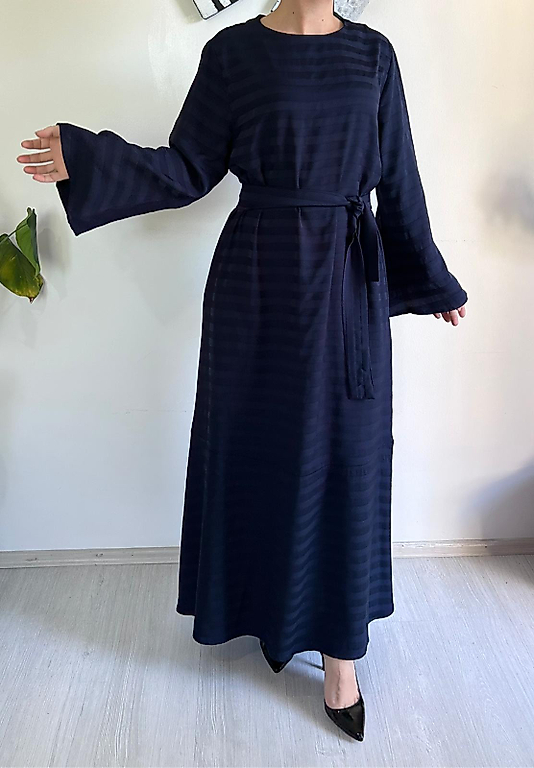 Jakarlı volanlı elbise kod:16