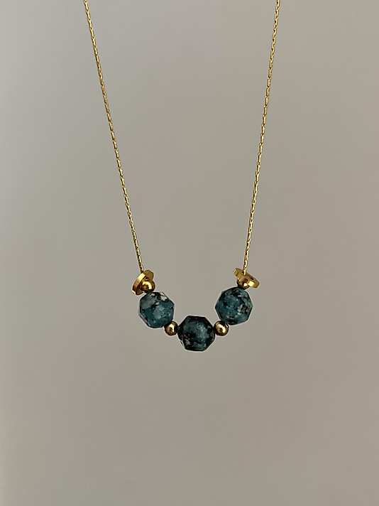 Altın Kaplama 3 Taş Kolye