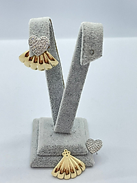 Gümüş Rengi Kalp Gold Rengi Yelpaze Detaylı Küpe