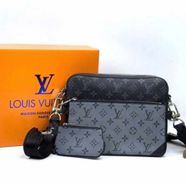 LOUİS VİTTON