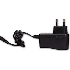 Gomax 5V 2A Adaptör 5,5x0,7 mm