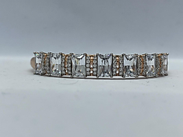 Rose Gold Baget Yedi Taş Detay Kelepçe