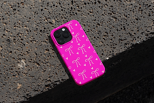 iPhone Özel Tasarım Lansman Telefon Kılıfı – Renkli ve Şık Koruma