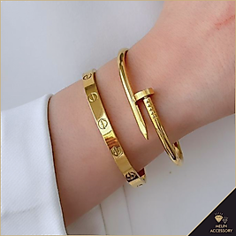 Çivi Ve Taşlı Cartier Modelli Gold Altın Kaplama Çelik Bileklik Seti