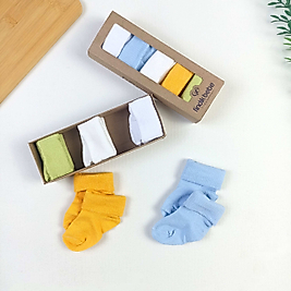 5 Parça Kutulu Yenidoğan Çorap Seti