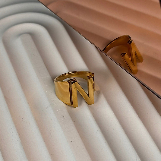HARFLİ AYARLANABİLİR GOLD RENK ÇELİK YÜZÜK N HARFİ