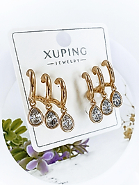 Xuping Vip Seri Damla Model Gold Renk Çelik Küpe (2 cm) ( Tek kulak deliği ile 3 küpe görünümü)