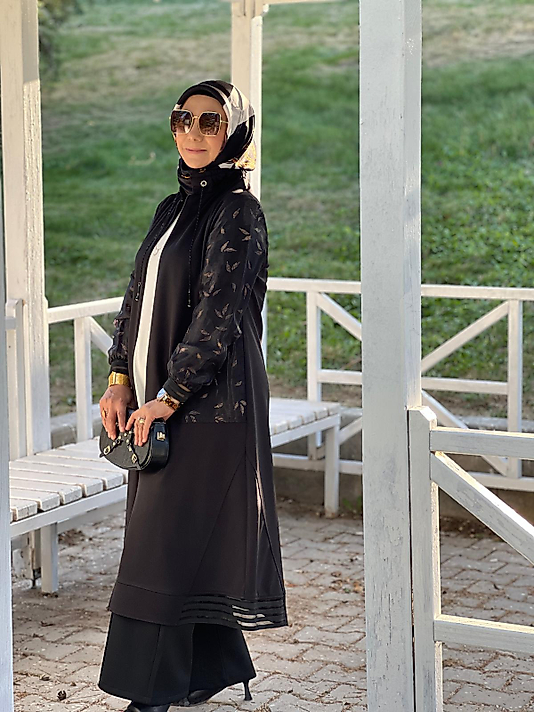 Siyah Desenli Kap